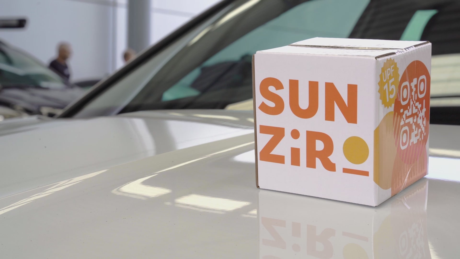 Load video: sunziro installation instructions